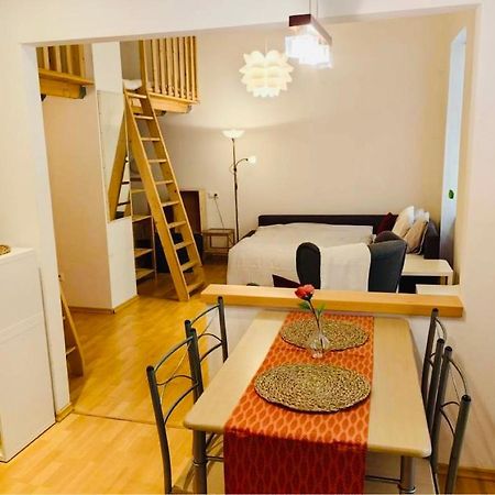 Downtown Apartment Bianca Bratislava Luaran gambar